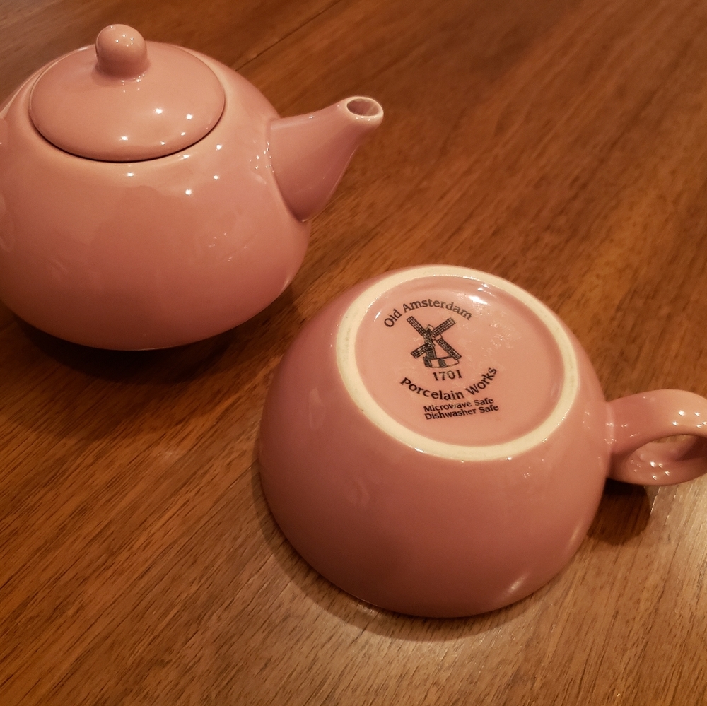 Dusty Pink/Mauve Teapot & Teacup in 1 - Picture 7 of 9